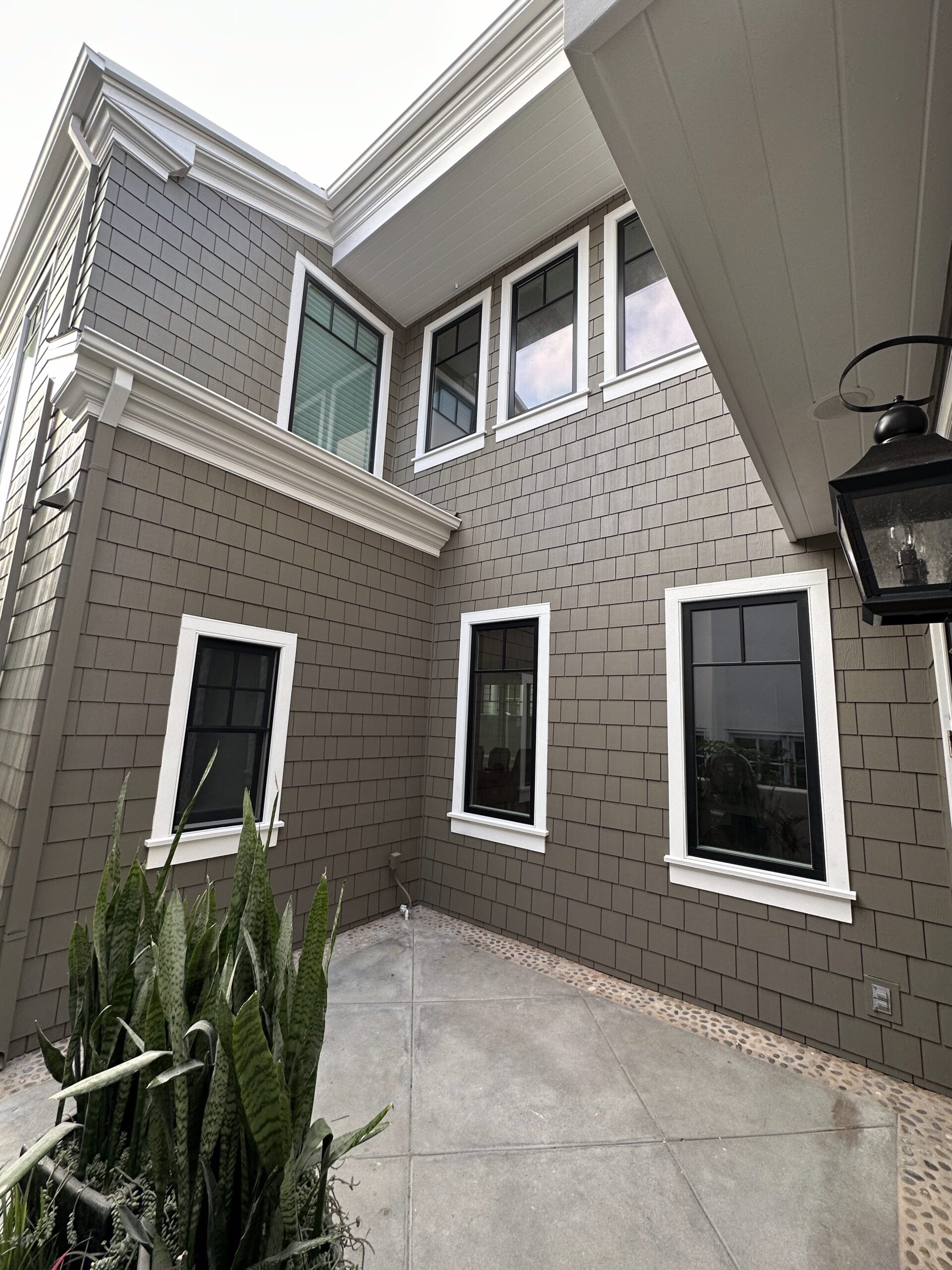 Read more about the article James Hardie Siding Install